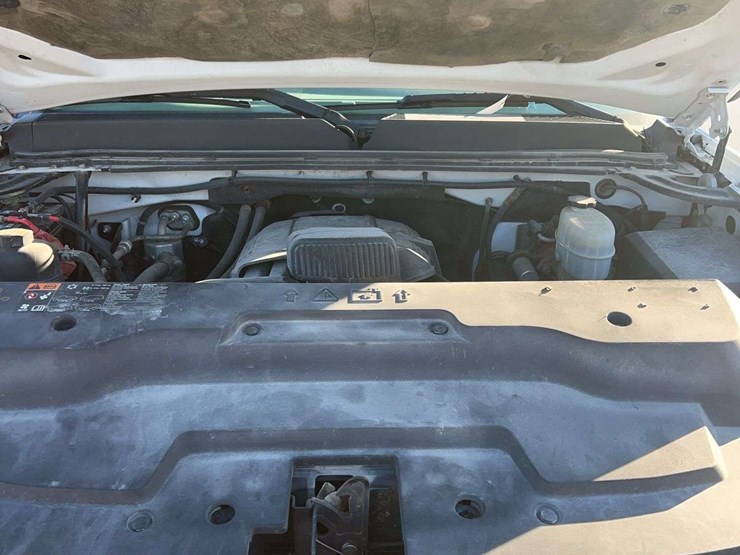 2013-gmc-2500hd-image-17