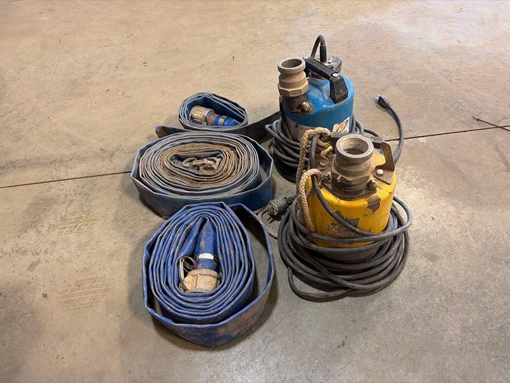 assortment-of-sump-pumps-image-2