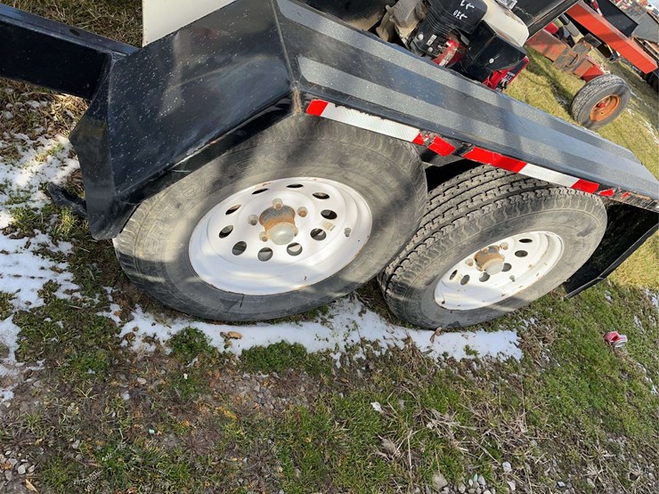 friesen-seed-titan-2se-seed-tender,-holds-2-pro-boxes,-honda-engine,-electric-start,-s/n:-41843-image-6