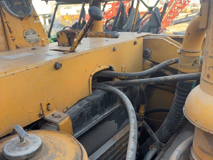 galion-tandem-roller,-drivable-and-towable,-pull-type-transport,-water-to-put-in-on-drums,-double-roller,-water-for-weight,-winterized-and-ready-to-go,-gas-engine,-hydro-image-13