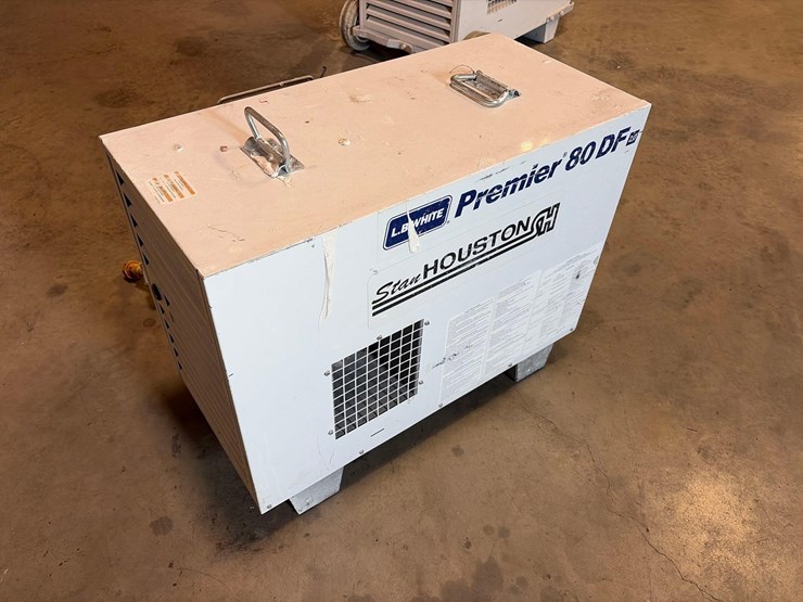 l.b.-white-premier-80-df-portable-heater-image-3