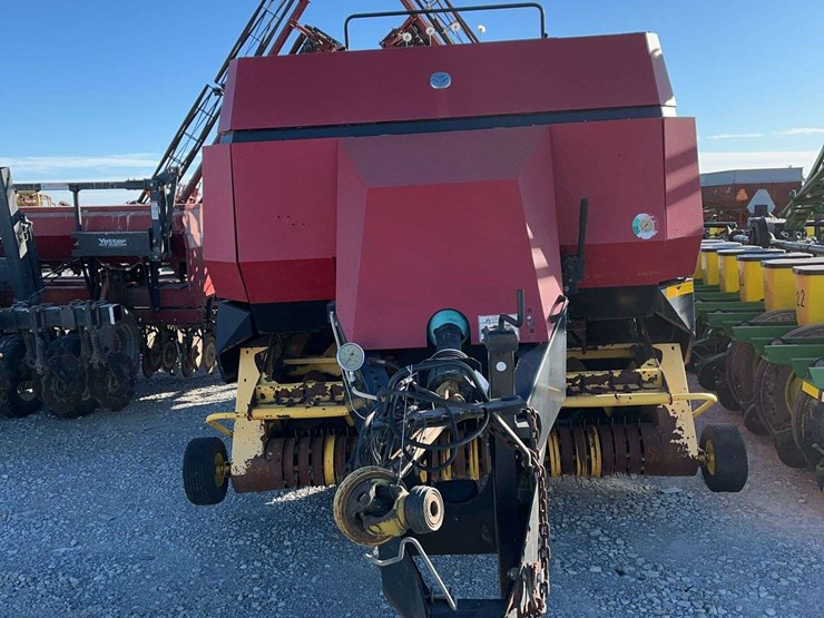 new-holland-bb940a-image-2