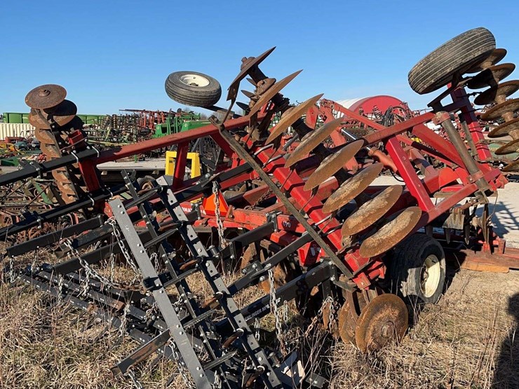 international-490-image-7