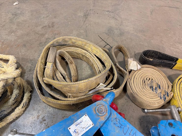 assortment-of-tow-ropes-image-3