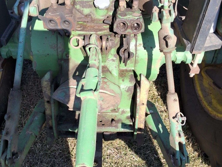 john-deere-2630-image-9