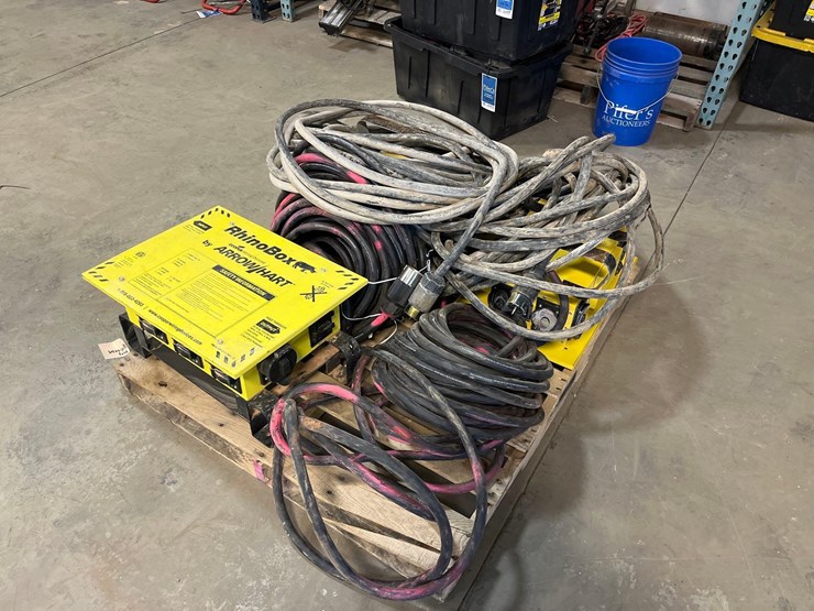 rhino-boxes-with-cables-image-1
