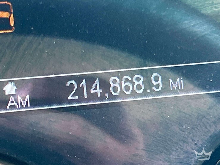 2022-peterbilt-579-image-7