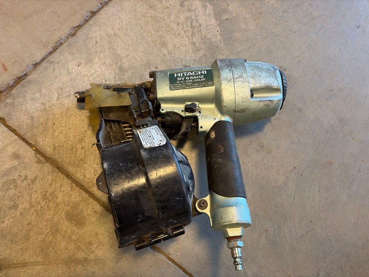 assortment-of-nail-guns,-hand-nailer,-and-hose-image-5