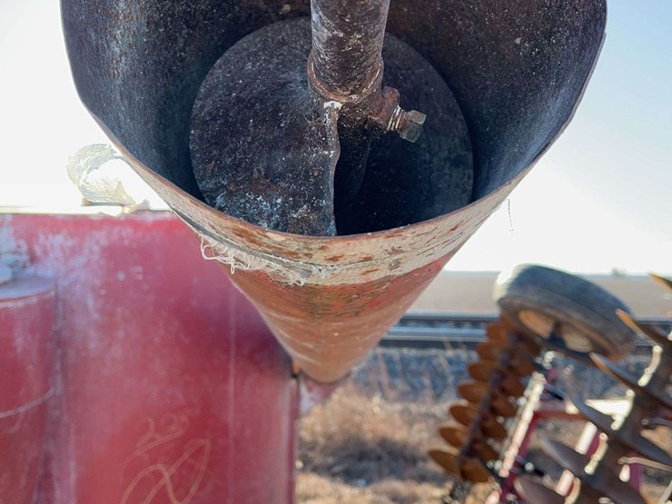 international-1150-image-13