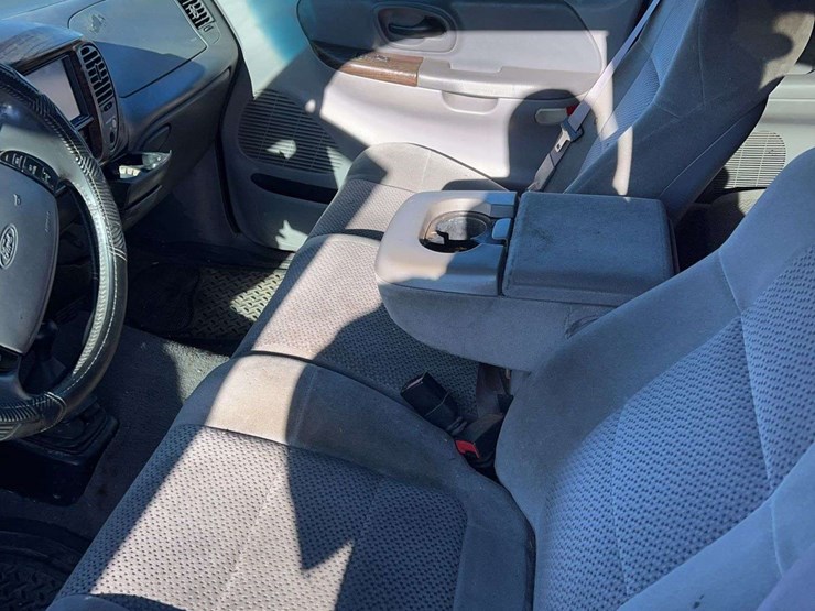 2001-ford-f150-image-13