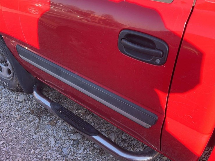 2003-chevrolet-k1500-image-11