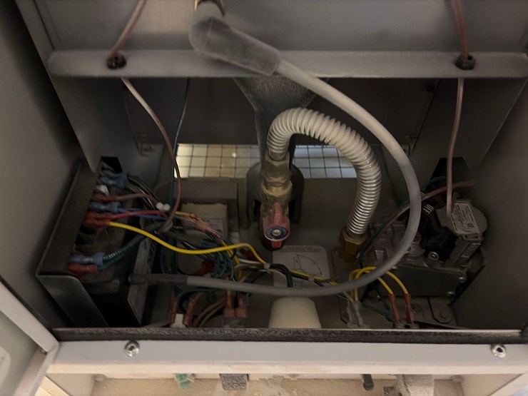 l.b-white-premier-80-df-heater-image-9