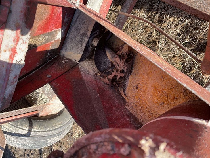 international-1150-image-7