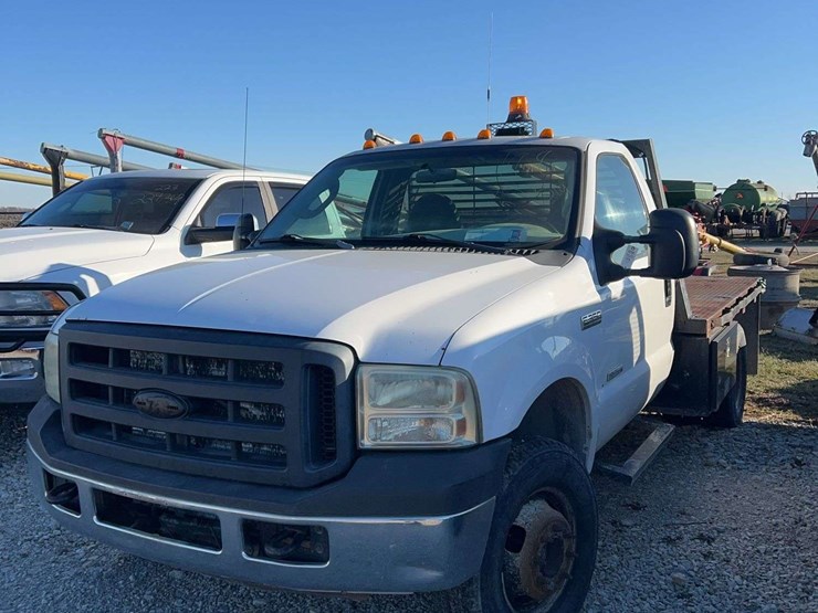 2006-ford-f350-image-1