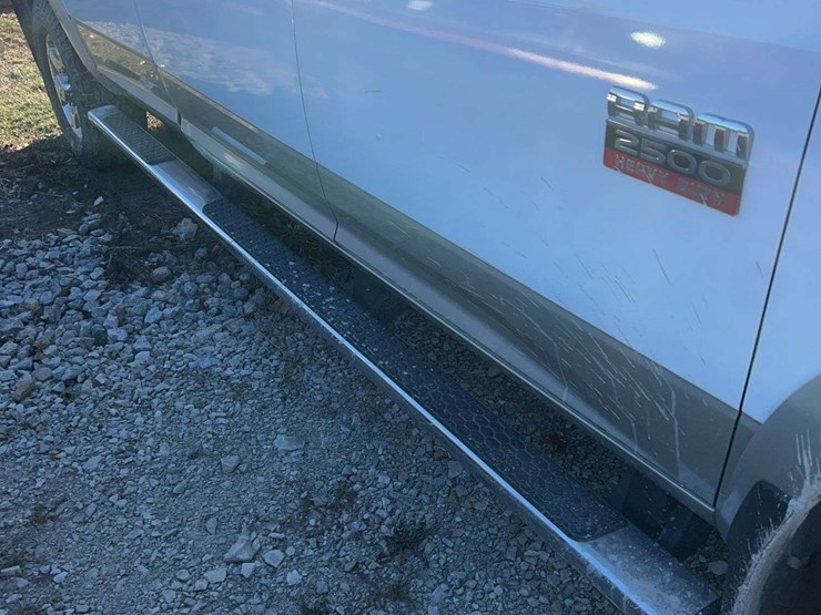 2010-dodge-ram-2500-image-5