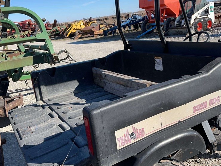 bush-hog-th4400-image-5