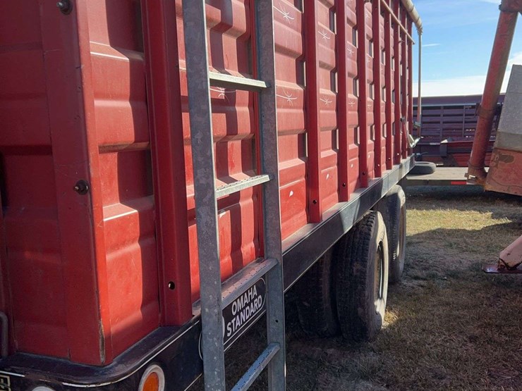 1977-chevrolet-c65-image-6