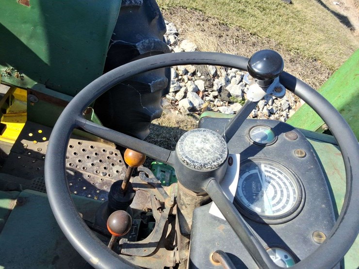 john-deere-2630-image-14