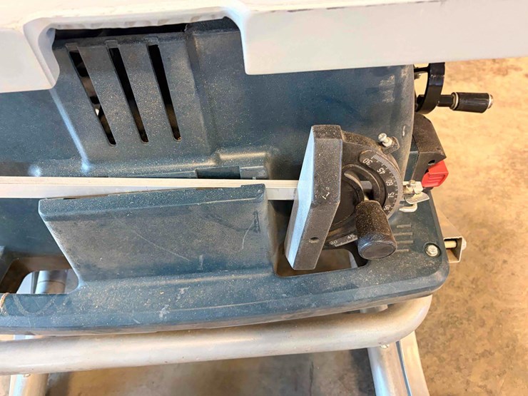 bosch-table-saw-table-image-5