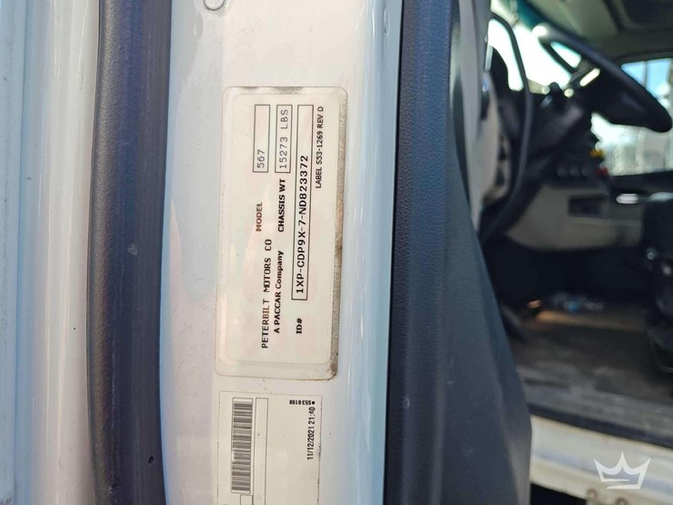 2022-peterbilt-567-t/a-wet-kit-day-cab-truck-tractor-image-7