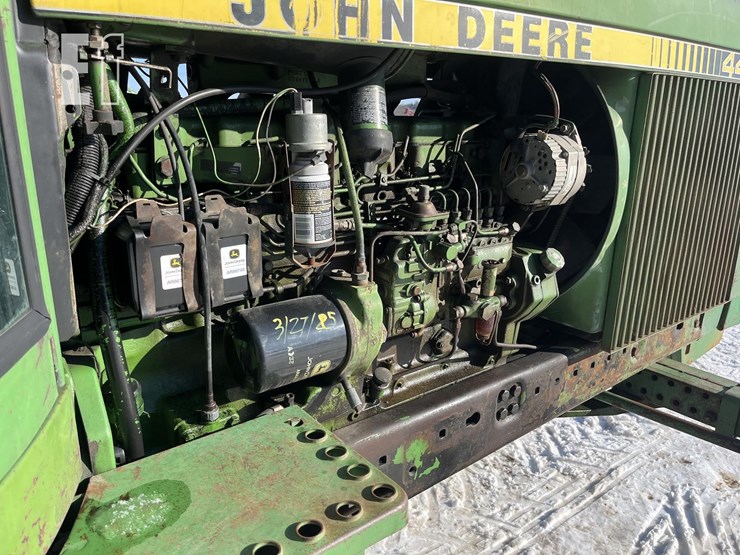 john-deere-4440-image-15