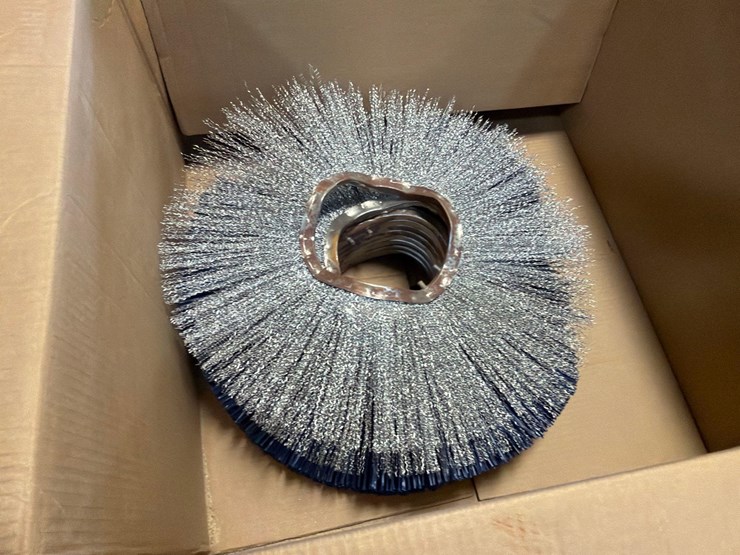 poly-convoluted-broom-wafers-image-2