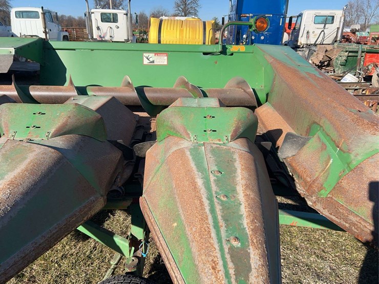 john-deere-843-image-3