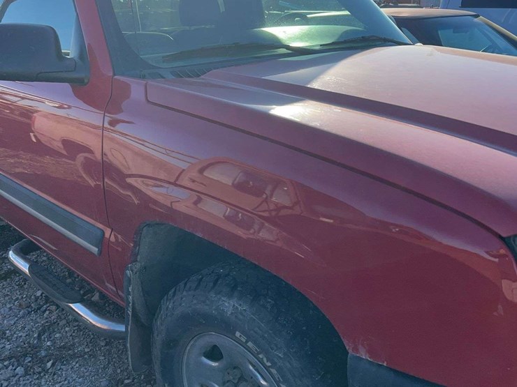 2003-chevrolet-k1500-image-3