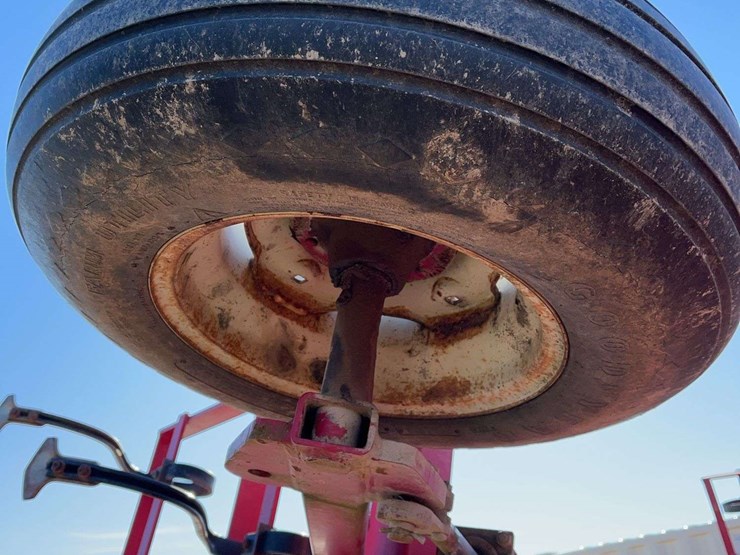 24ft-kongskilde-s-tine-field-cultivator,-double-rolling-basket-image-10