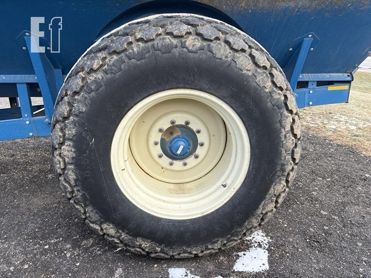 2004-kinze-650-image-10