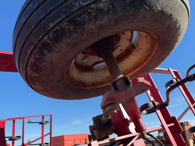 24ft-kongskilde-s-tine-field-cultivator,-double-rolling-basket-image-8