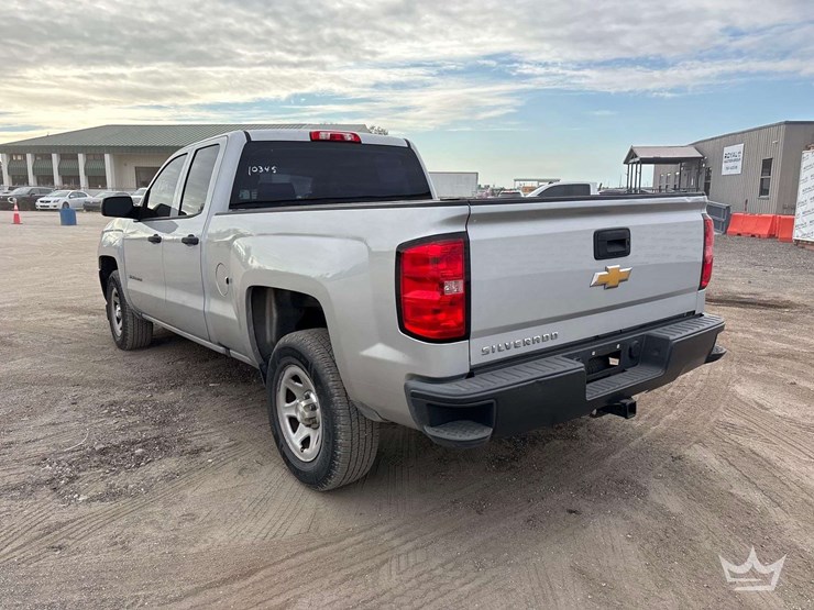 2017-chevrolet-silverado-1500-image-3
