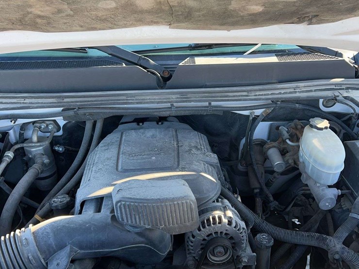 2013-gmc-2500hd-image-18