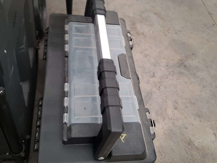 2024-djit-40-spray-drone,-3-batteries,-1-charger,-battery-cooling-unit,-with-remote-controller,-field-ready,-7,000-acres,-questions-call--618-292-8032-image-10