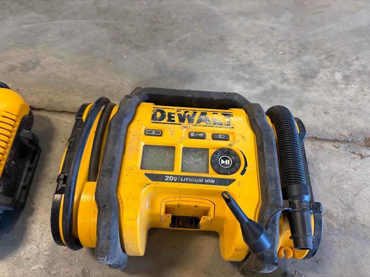 assortment-of-dewalt-hand-tools-image-8