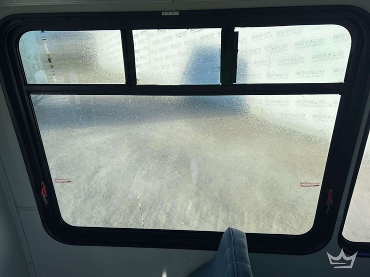 2019-ford-e450-image-26