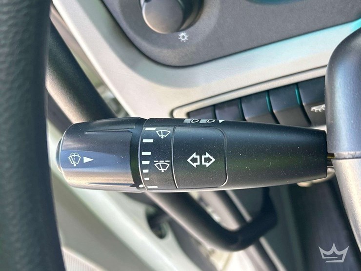 2022-peterbilt-579-image-16