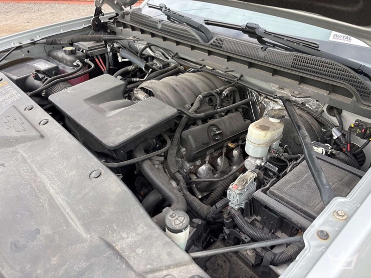 2017-chevrolet-silverado-1500-image-8