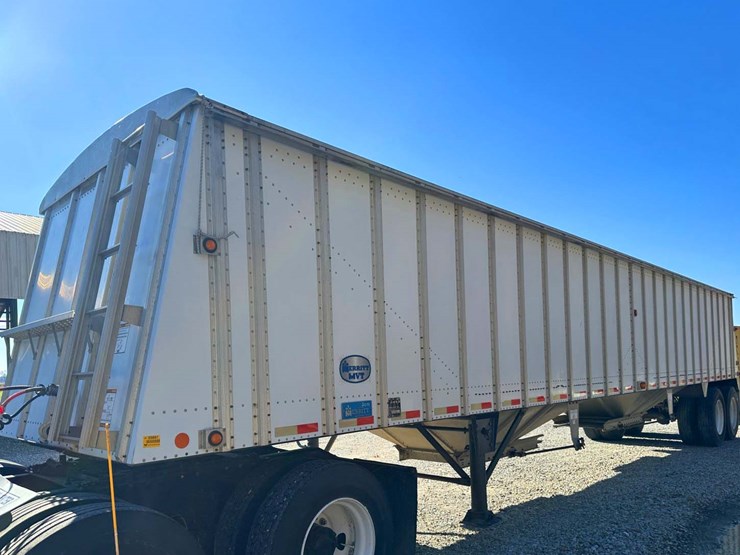 2006-merritt-42'-hopper-image-1