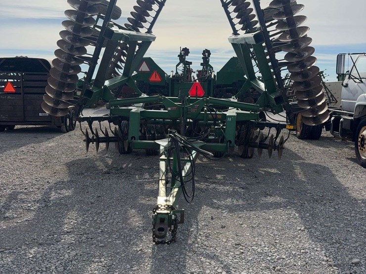 john-deere-630-image-3