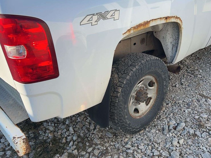 2008-chevrolet-2500hd-image-6