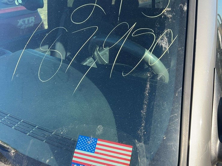 2000-chevrolet-1500-image-16