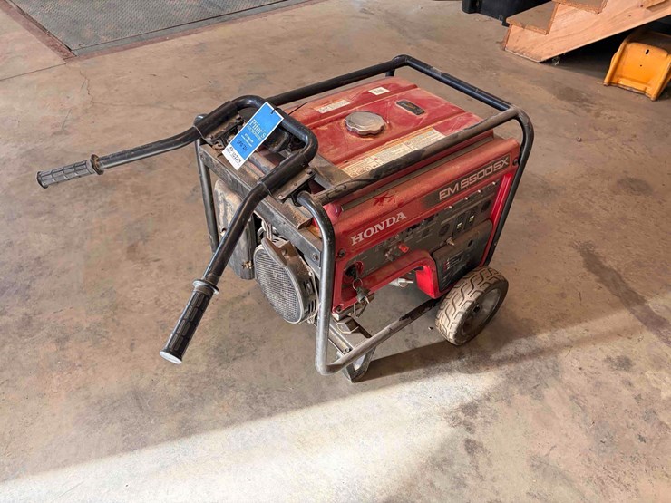 honda-em6500sx-image-1