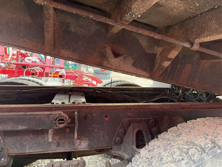 2001-international-2001-image-11