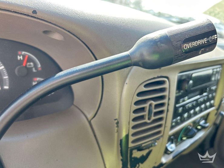 2001-ford-f150-image-14