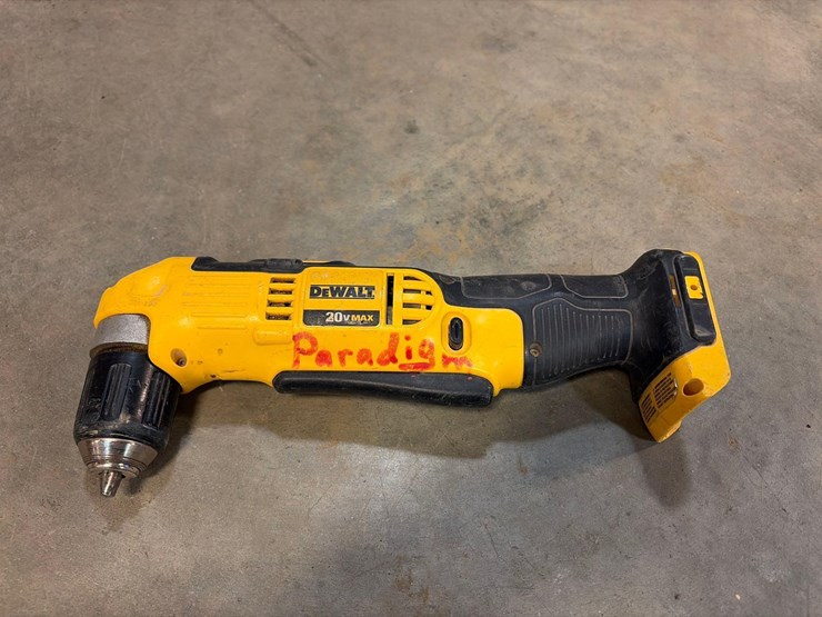 assortment-of-dewalt-battery-powered-hand-tools-image-16