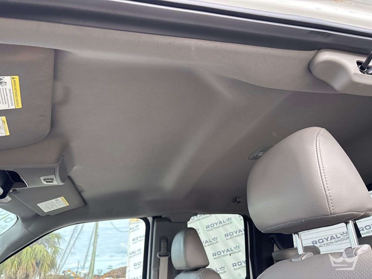 2016-ford-f150-image-22