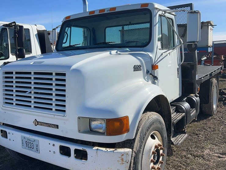 1999-international-4900-image-1