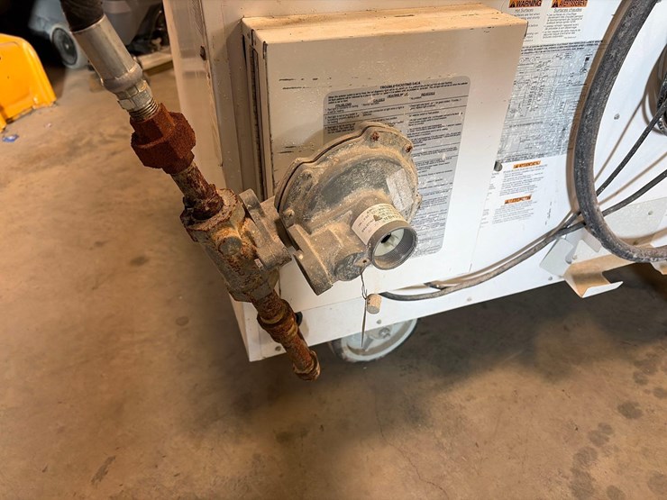 l.b.-white-premier-350df-heater-image-9