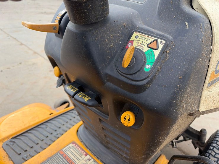 cub-cadet-super-lt-1554-image-17